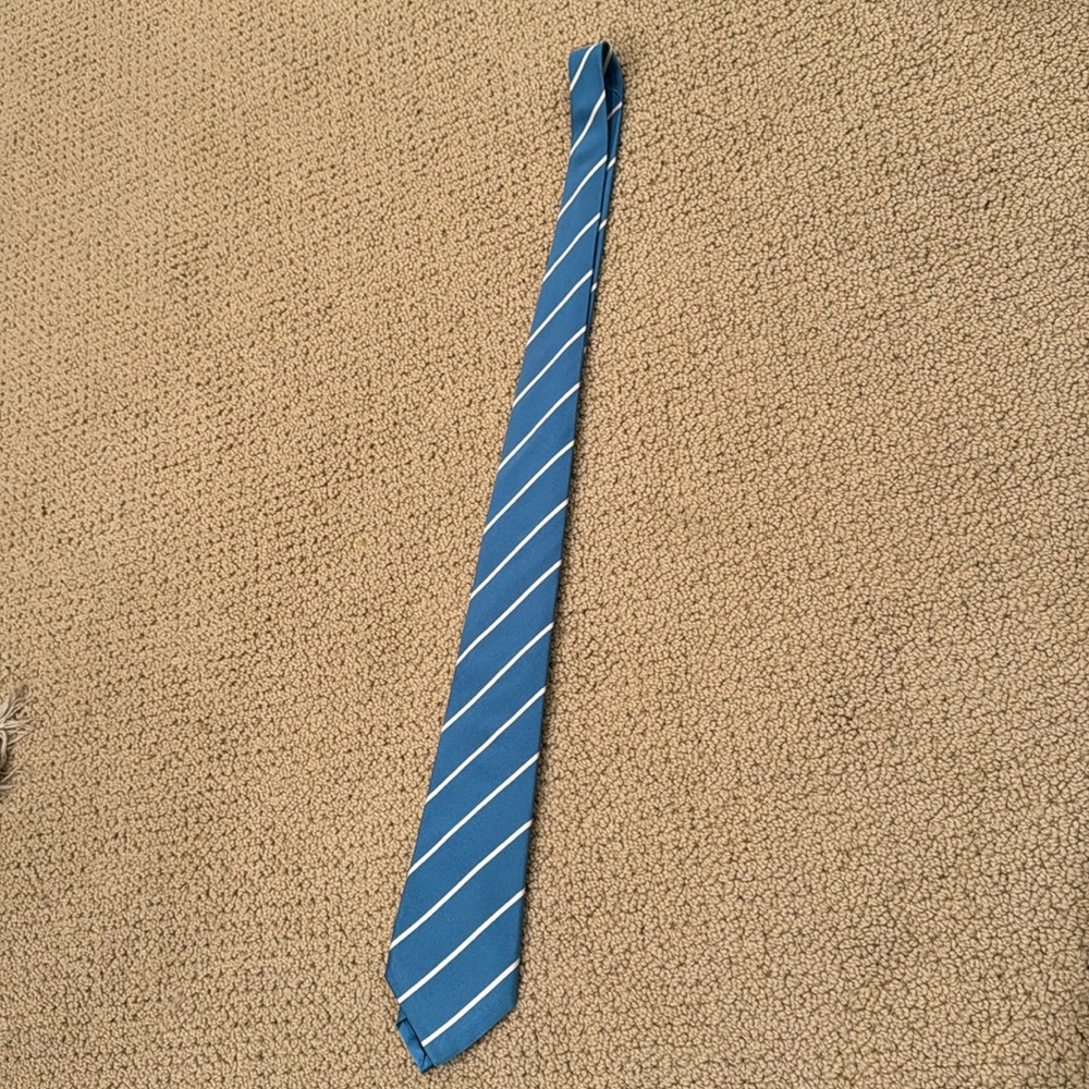 Ralph Lauren- blue striped tie
